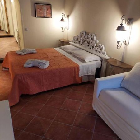 Casa Vacanze Campo De' Fiori Рим Экстерьер фото